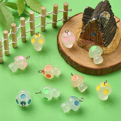 10Pcs 5 Colors Luminous Resin Pendants RESI-YW0001-37-1