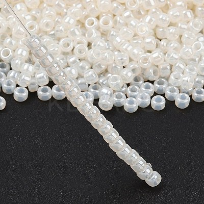 TOHO 8/0 Round Beads SEED-TR08-0663-1
