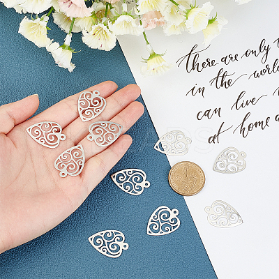 50Pcs Original Color Heart with Floral Pattern 304 Stainless Steel Slice Pendants STAS-UN0021-52P-1