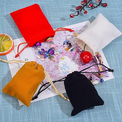 40Pcs 4 Colors Velvet Packing Pouches TP-SZ0001-01-1