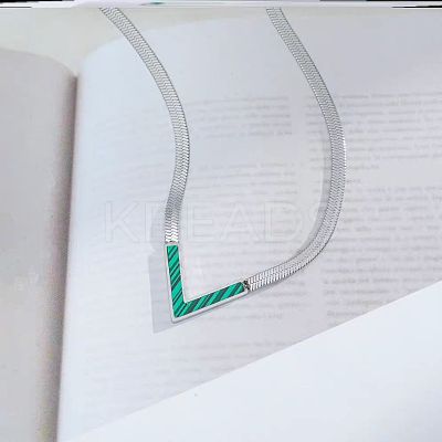 Letter V 304 Stainless Steel with Natural Shell Pendant Necklaces FS-WGFDEEC-06-1