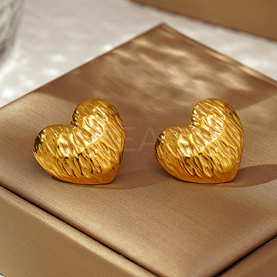 Stylish 304 Stainless Steel Heart Stud Earrings TR6731-1