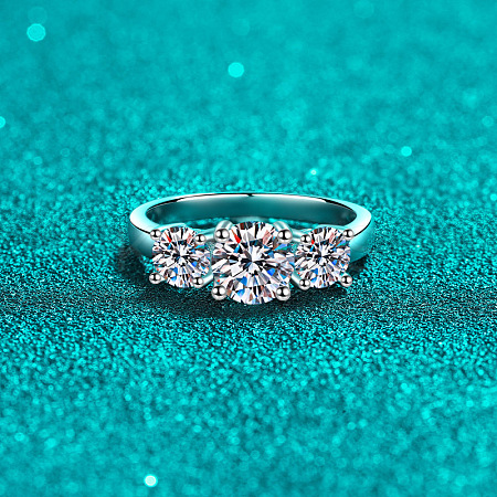 Rhodium Plated 925 Sterling Silver Pave 8.2x4.9mm Moissanite Finger Rings WG3C802-05-1