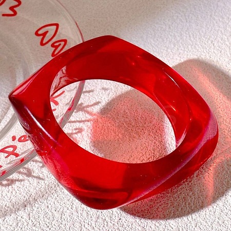 Exaggerated Geometric Shape Resin Bangles for Women FS-WG48DEE-01-1