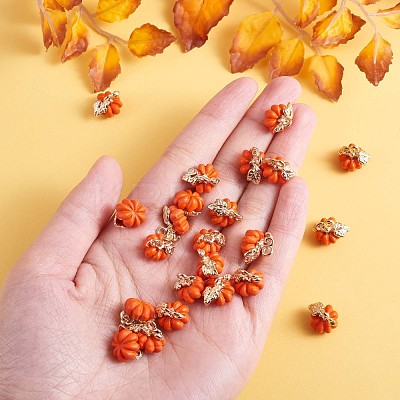 30 Pieces Thanksgiving Pumpkin Charms Pendant Fall Theme Charm 3D Orange Pumpkin Charms for Jewelry Necklace Bracelet Earring Making Crafts JX295A-1