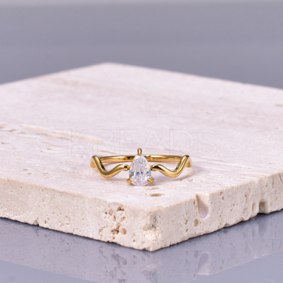 Teardrop 304 Stainless Steel with Clear Cubic Zirconia Finger Rings for Women FS-WG6614B-02-1