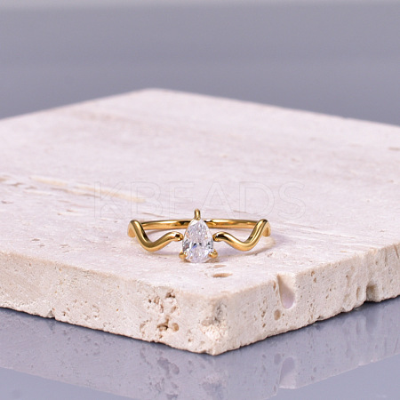 Teardrop 304 Stainless Steel with Clear Cubic Zirconia Finger Rings for Women FS-WG6614B-02-1