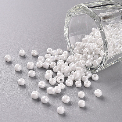 8/0 Glass Seed Beads SEED-A012-3mm-121-1