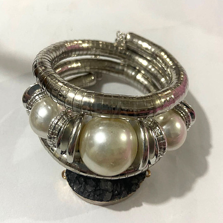 Alloy & Iron & Resin Round Beaded Bangles for Women FS-WG7222A-07-1