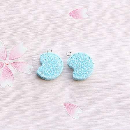 Opaque Resin Glitter Imitation Food Pendants FS-WG69156-02-1