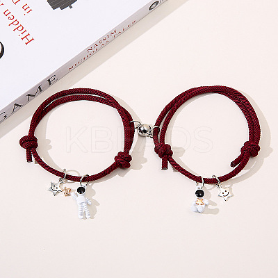2Pcs Magnetic Spaceman Alloy & Plastic Charm Bracelets FS-WG3FC4A-07-1