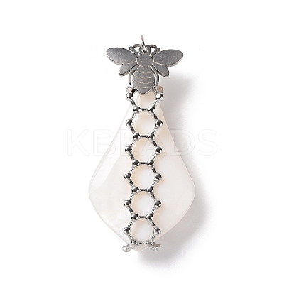 Natural White Shell Pendants SSHEL-C009-01P-1
