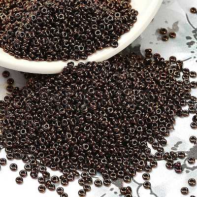 TOHO 8/0 Demi Round Beads SEED-DR08-0501-1