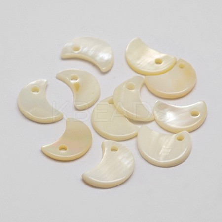 Dyed Natural Moon Shell Pendant SHEL-P003-10C-1