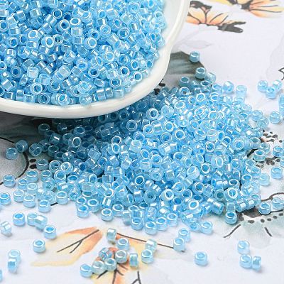Electroplate Transparent Glass Seed Beads SEED-S042-16A-02-1