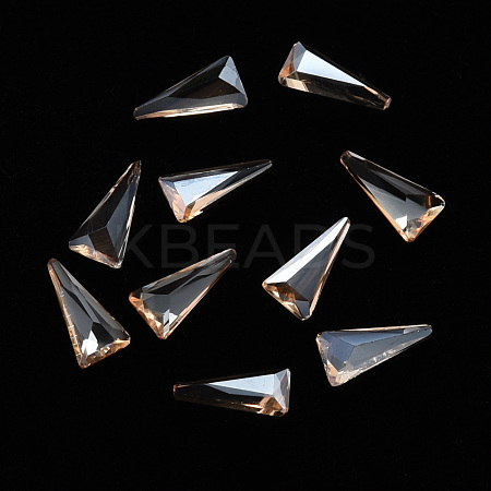 Triangle Transparent Glass Cabochons MRMJ-T009-133-1