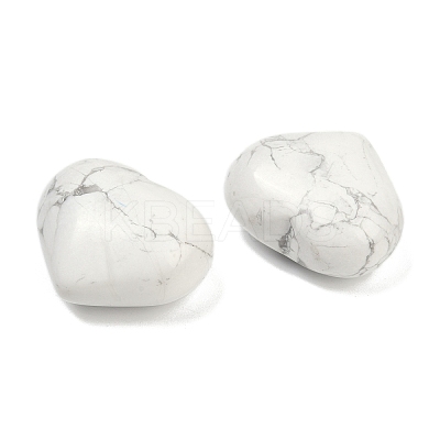Heart Natural Howlite Palm Stones G-C186-02H-1