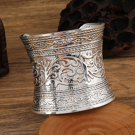 Alloy Cuff Bangles for Women FS-WGEED29-01-1