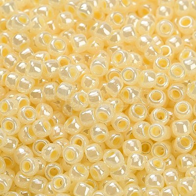 TOHO 8/0 Round Beads X-SEED-TR08-0142-1