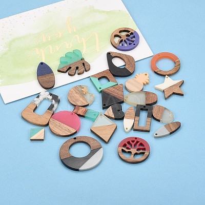 Resin & Walnut Wood Pendants RESI-MSMC006-04-1