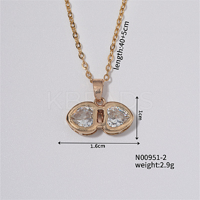 Vintage chic angel wing collarbone necklace with dazzling diamonds. HI7354-2-1