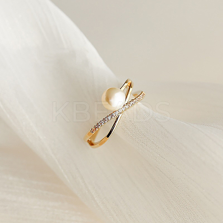 Criss Cross Brass Micro Pave Clear Cubic Zirconia with Plastic Imitation Pearl Cuff Rings FS-WG6C634-01-1-1
