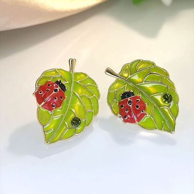 Leaf with Ladybug Alloy Enamel Stud Earrings FS-WG8EF19-02-1