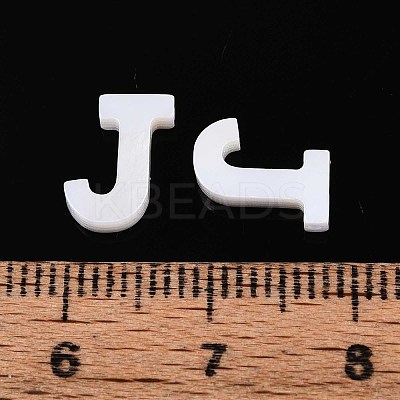 Natural Freshwater Shell Letter Charms BSHE-ZX007-02J-1