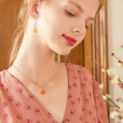 40Pcs 2 Colors Opaque Resin Vegetable Pendants PALLOY-FH00153-1