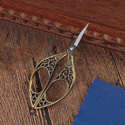 Hollow Flower Stainless Steel Scissors PW-WG93DA6-05-1